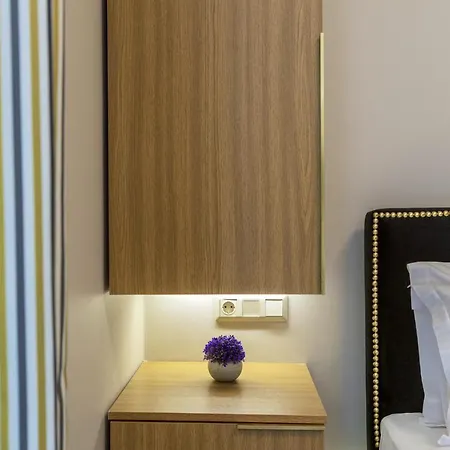 Kookaki Athens City Stay By Raise-2